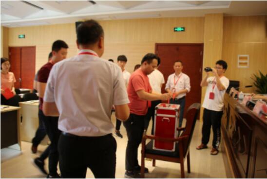 市古镇公司党总支成立选举大会成功召开