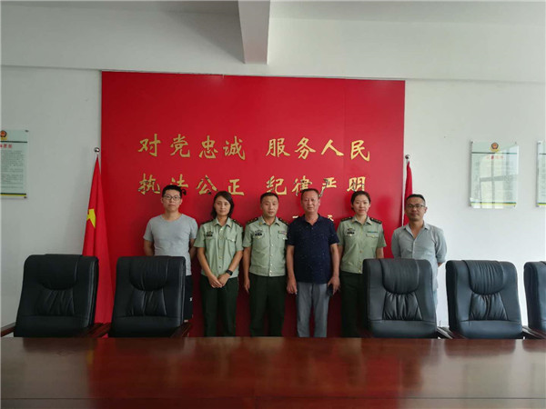 市古镇公司“八一”节前慰问消防官兵