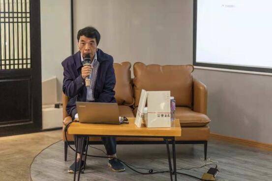 市古镇公司举行《诗画陶阳——景德镇地域风情诗歌选》新书发布会