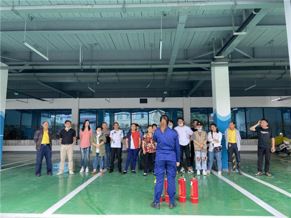 市古镇印象公司联合昌江区消防救援大队组织开展消防演练培训
