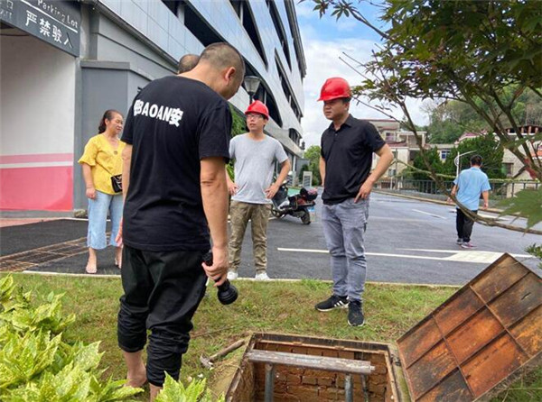 党建引领战洪峰--市古镇投资公司全员行动确保安全度汛
