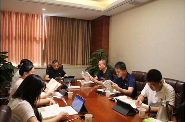 市古镇投资公司开展领导班子集体廉政谈话