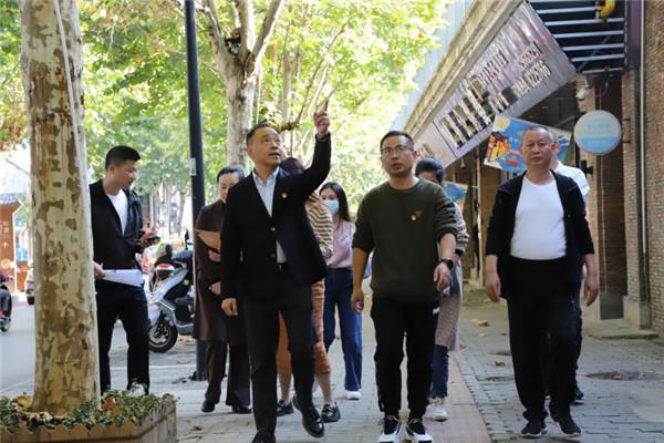 胡景平深入基层调研并宣讲党的二十大精神