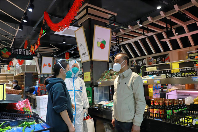 胡景平下基层调度疫情防控工作