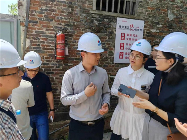 代继波一行到三闾庙考察调研历史文化街区保护修缮工作