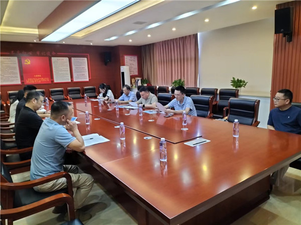 市古镇投资公司联合市不动产登记中心开展业务交流座谈会