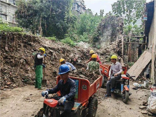 市古镇投资公司市重点工程项目双节不打烊