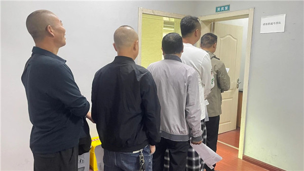 市古镇混凝土公司为员工撑起健康保护伞