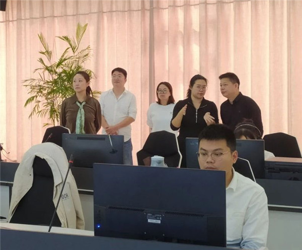 市古镇投资公司领导一行到市古镇印象公司调研督导工作