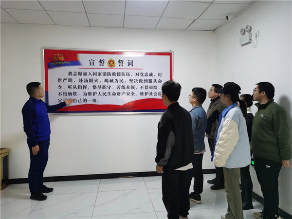 市古镇商旅文公司开展“零距离”接触消防安全知识活动