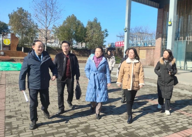 盛璟晶调研陶阳里历史文化旅游区5A创建御窑景巷片区工作