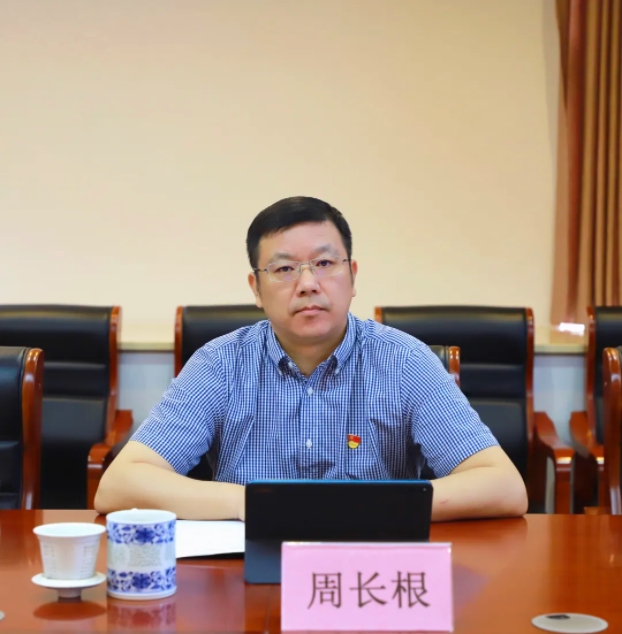市古镇投资公司党委召开党委（扩大）会