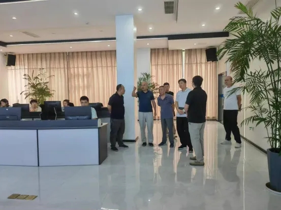 市发改委深入调研市古镇智慧公司新能源充电基础设施建设项目
