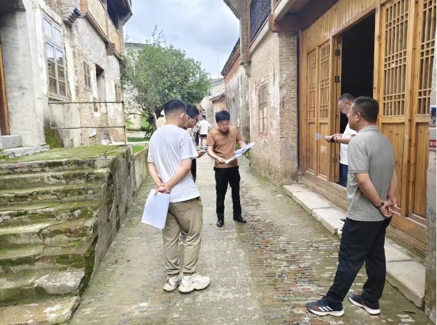 下沉一线靠前监督 护航企业安全生产