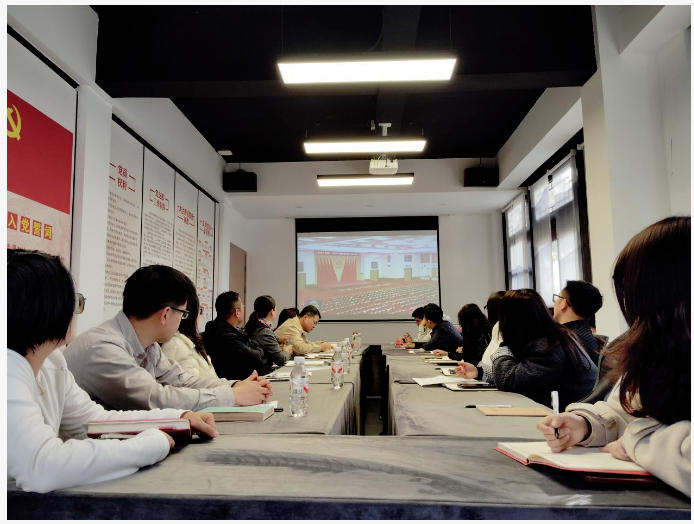 深学细悟强党性，实干笃行促发展——市古镇投资公司各党支部开展主题党日、专题党课